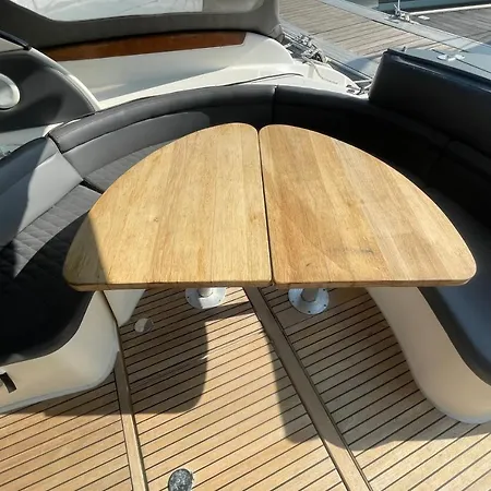 Un De Rêve Sur Un Bateau - Boat Paradise